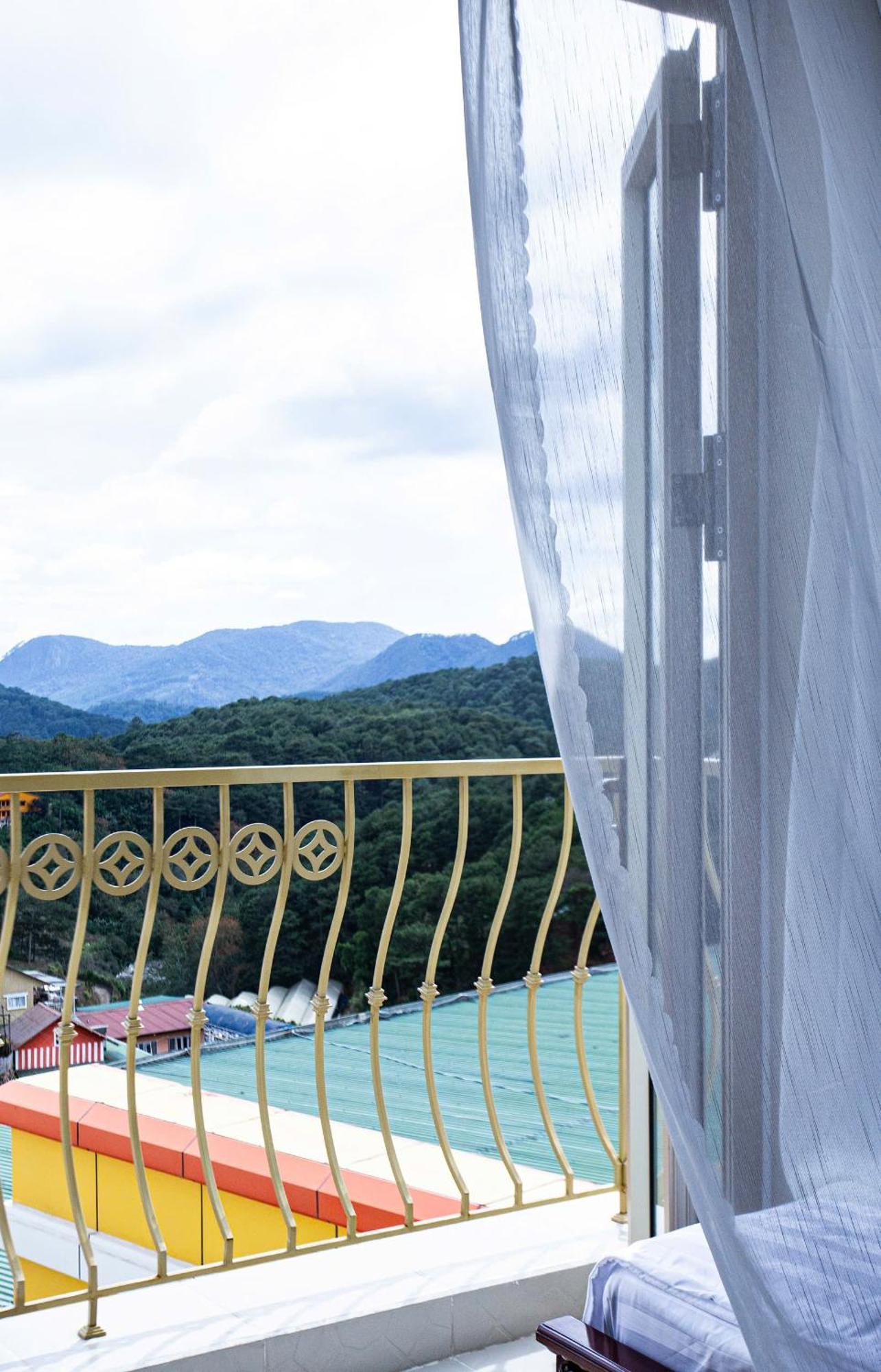 Hotel KháCh SạN Sunrise Dà LạT Da Lat Esterno foto